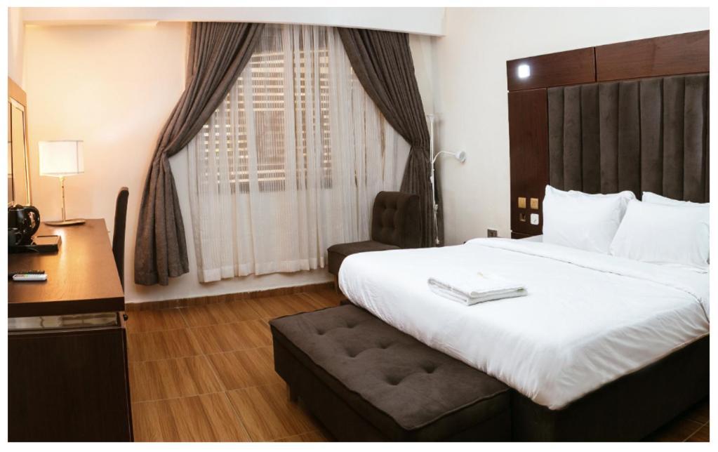 Grand Amari Hotels And Resort Owerri Ngoại thất bức ảnh